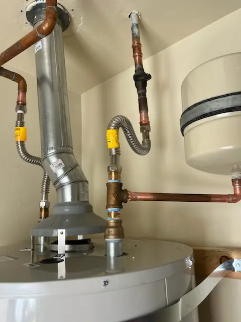 Water heater installation and plumbing repair in Evermay